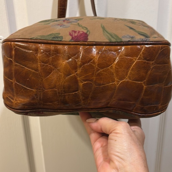 FURLA BRAND DARK TAN FLORAL CLOTH BUCKET LSTYLE BAG WITH LEATHER TIE CLOSURE❤️ - Picture 12 of 16